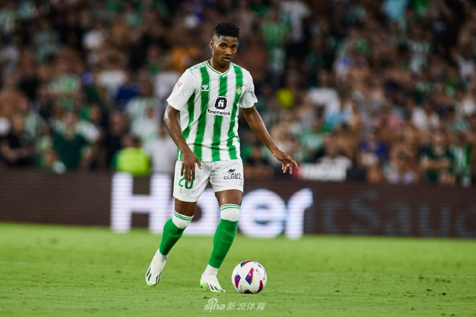 他在教练身 他在教练身