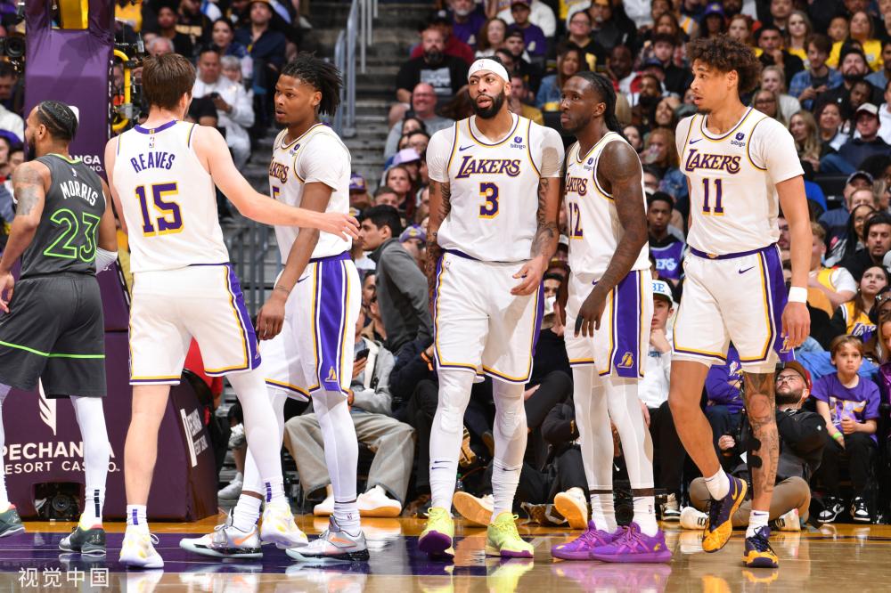 众激情四溢 众激情四溢