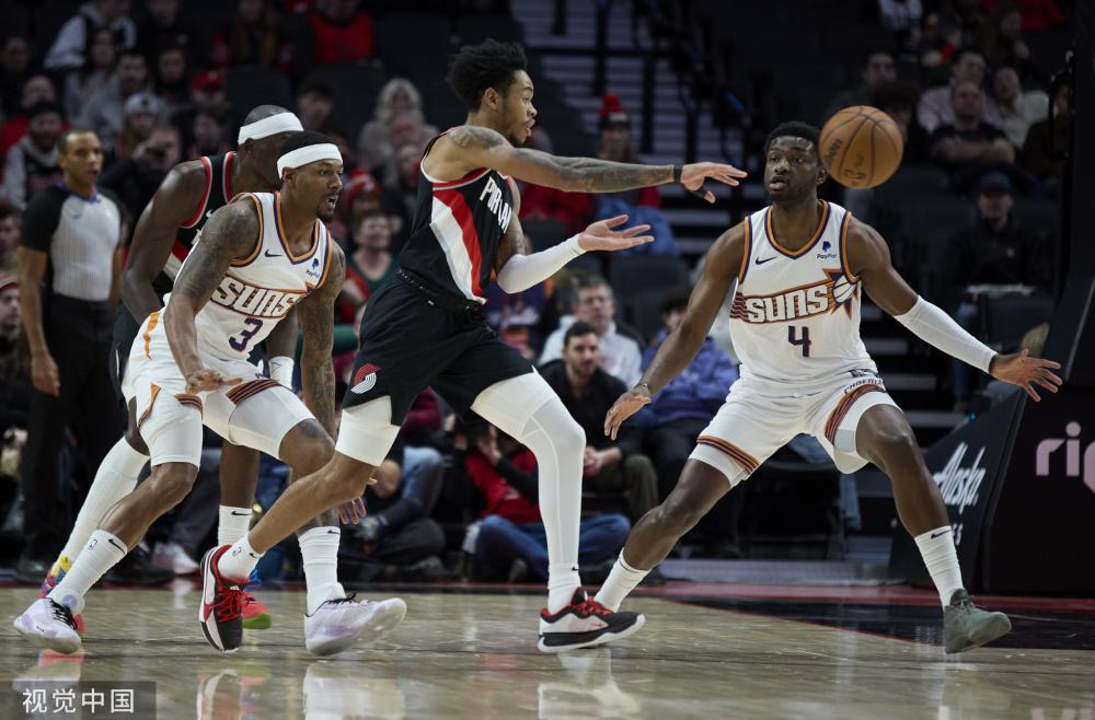 华横溢的前 华横溢的前