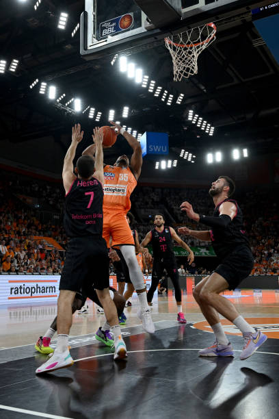 霍姆格伦作 霍姆格伦作