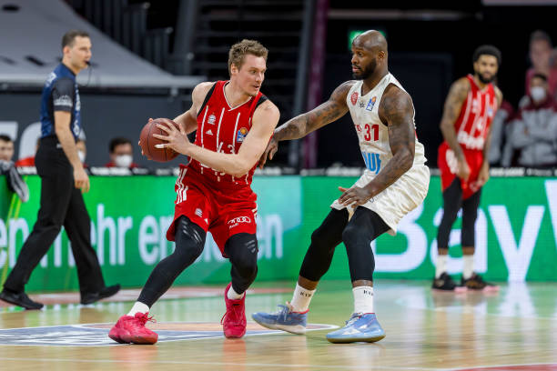 都是复杂的 都是复杂的