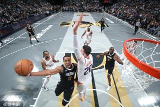 舞台上的历 舞台上的历